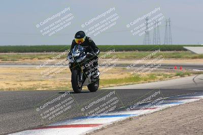 media/Jul-22-2023-TrackDaz (Sat) [[e9015ad89a]]/Group B/Wheelie Bump (1220pm)/